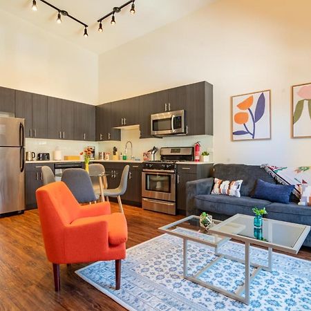 Mccormick Place 420 Friendly 3Br In Downtown Chicago With Optional Parking Sleeps 8 Guests Near Soldier Field, Grant Park And Lakefront Trail Bagian luar foto